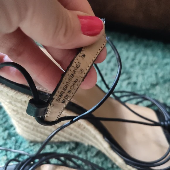Steve Madden Starlight Black Strappy Wedge Espadrilles 9M - Picture 13 of 15